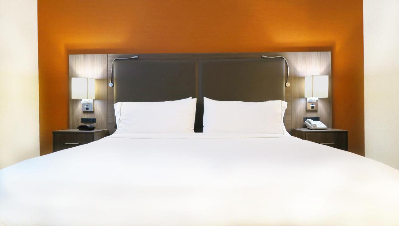 Holiday Inn Express & Suites Elk Grove Central - Hwy 99 By Ihg Exteriér fotografie