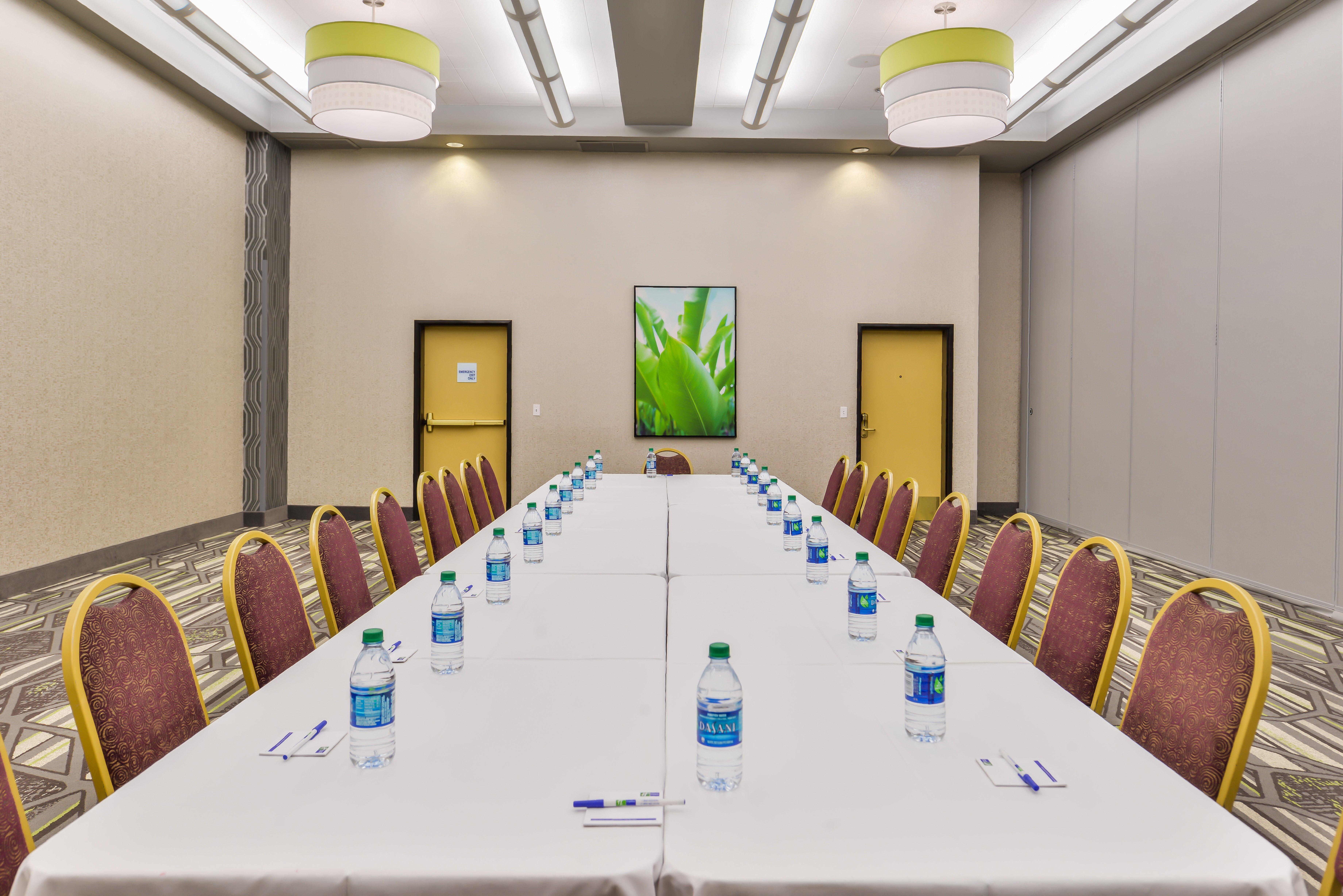 Holiday Inn Express & Suites Elk Grove Central - Hwy 99 By Ihg Exteriér fotografie