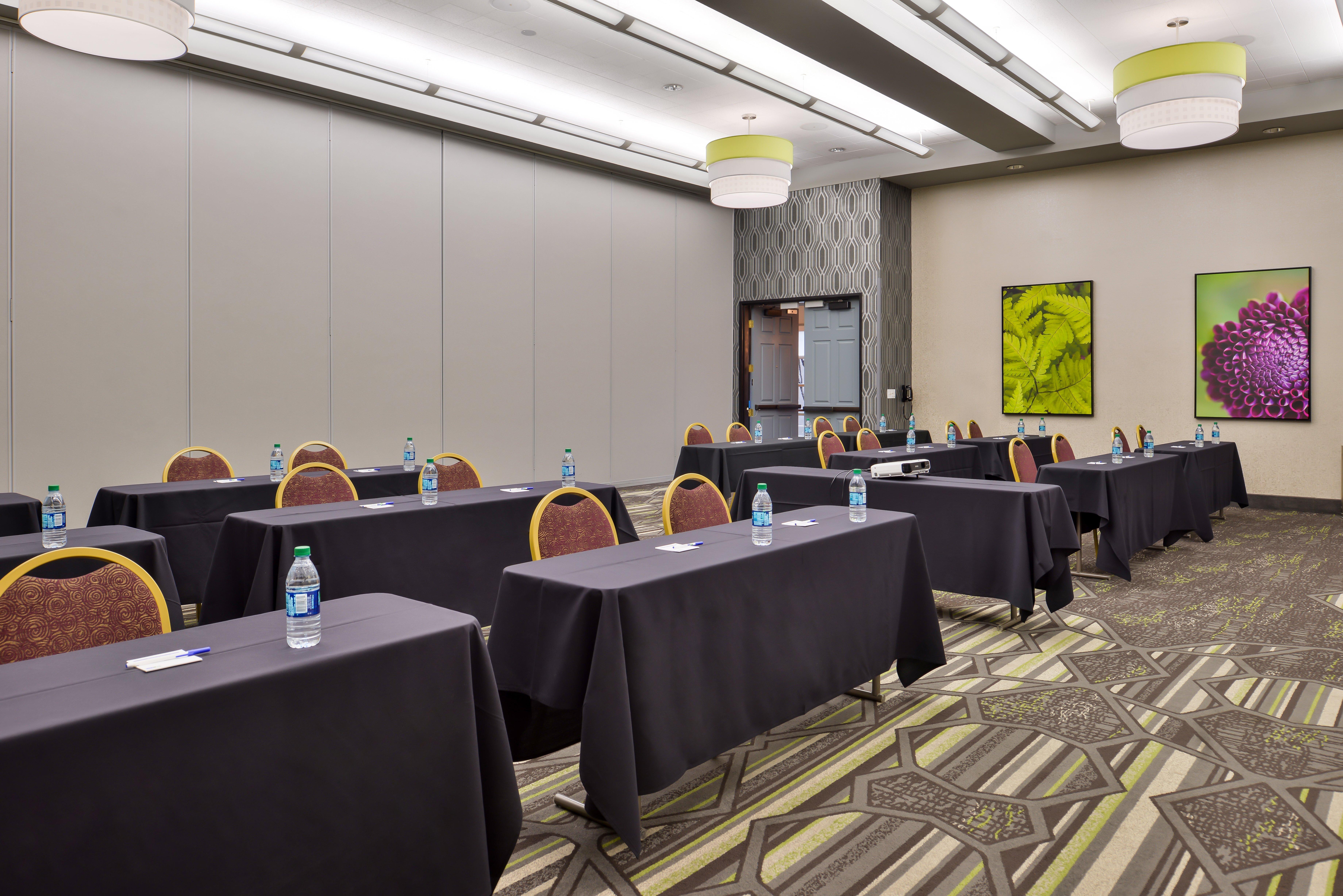 Holiday Inn Express & Suites Elk Grove Central - Hwy 99 By Ihg Exteriér fotografie