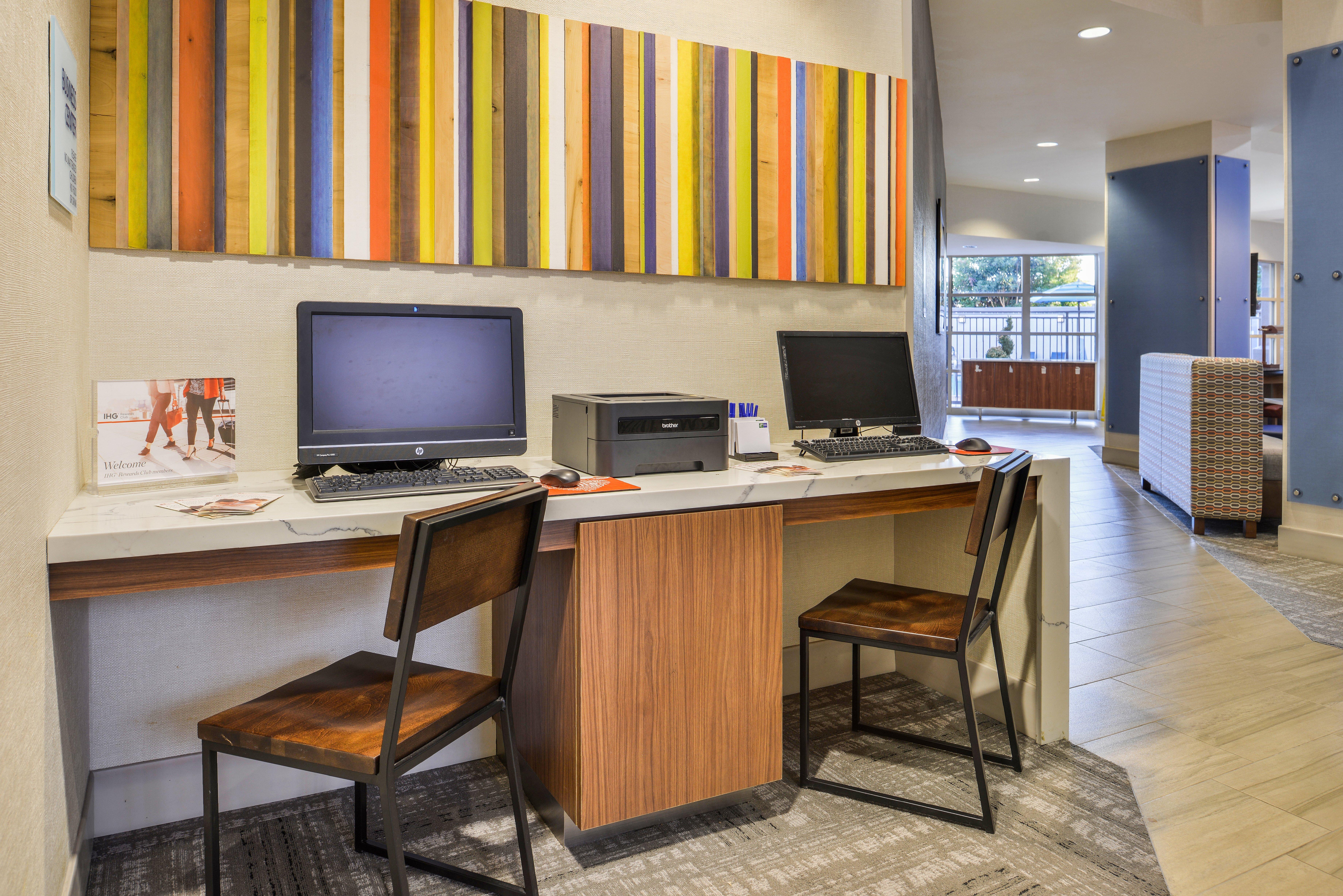 Holiday Inn Express & Suites Elk Grove Central - Hwy 99 By Ihg Exteriér fotografie