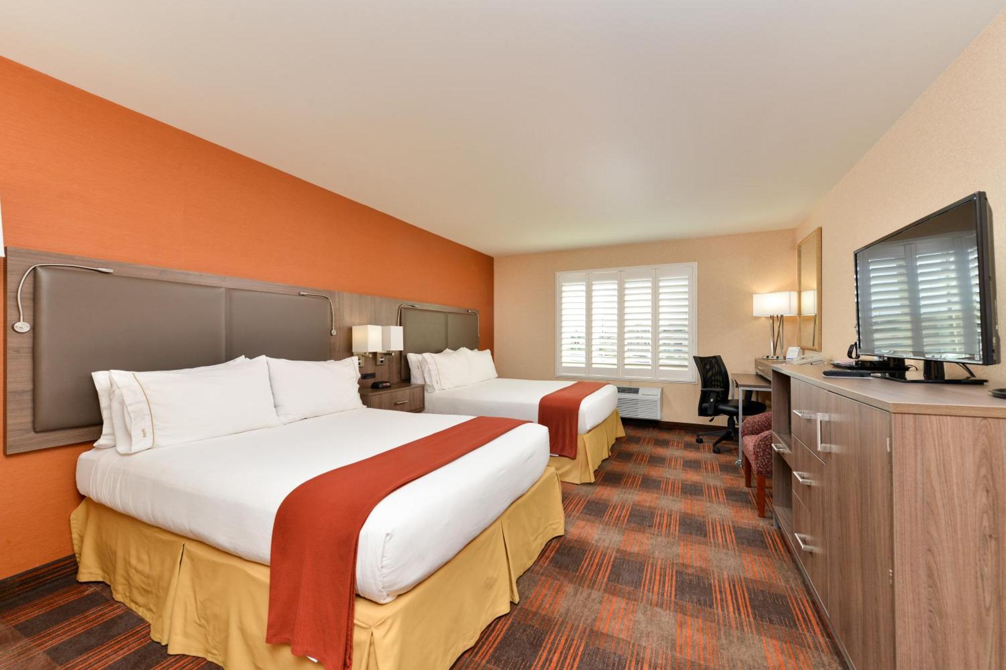 Holiday Inn Express & Suites Elk Grove Central - Hwy 99 By Ihg Exteriér fotografie