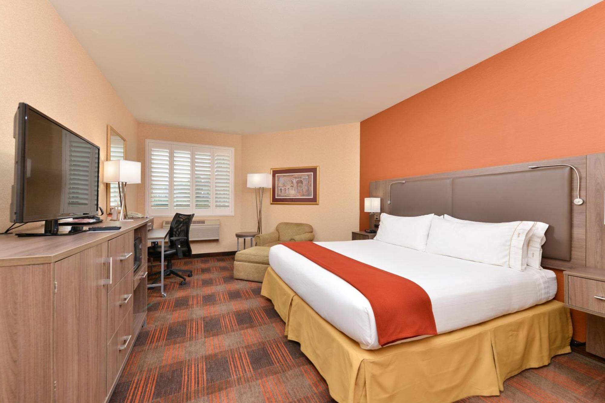 Holiday Inn Express & Suites Elk Grove Central - Hwy 99 By Ihg Exteriér fotografie