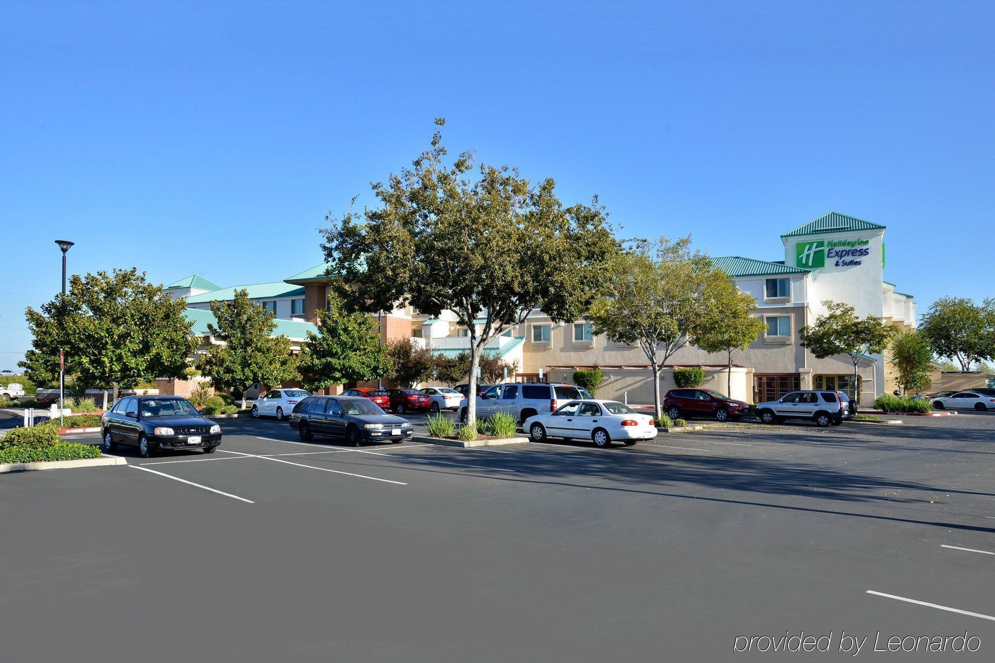 Holiday Inn Express & Suites Elk Grove Central - Hwy 99 By Ihg Exteriér fotografie