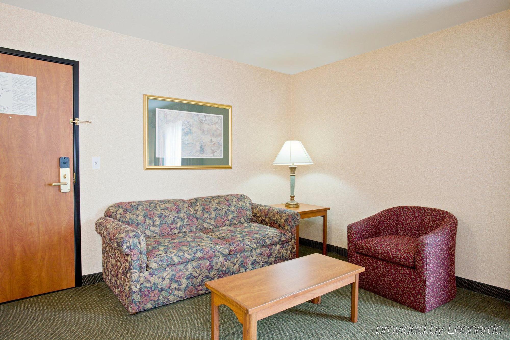 Holiday Inn Express & Suites Elk Grove Central - Hwy 99 By Ihg Exteriér fotografie